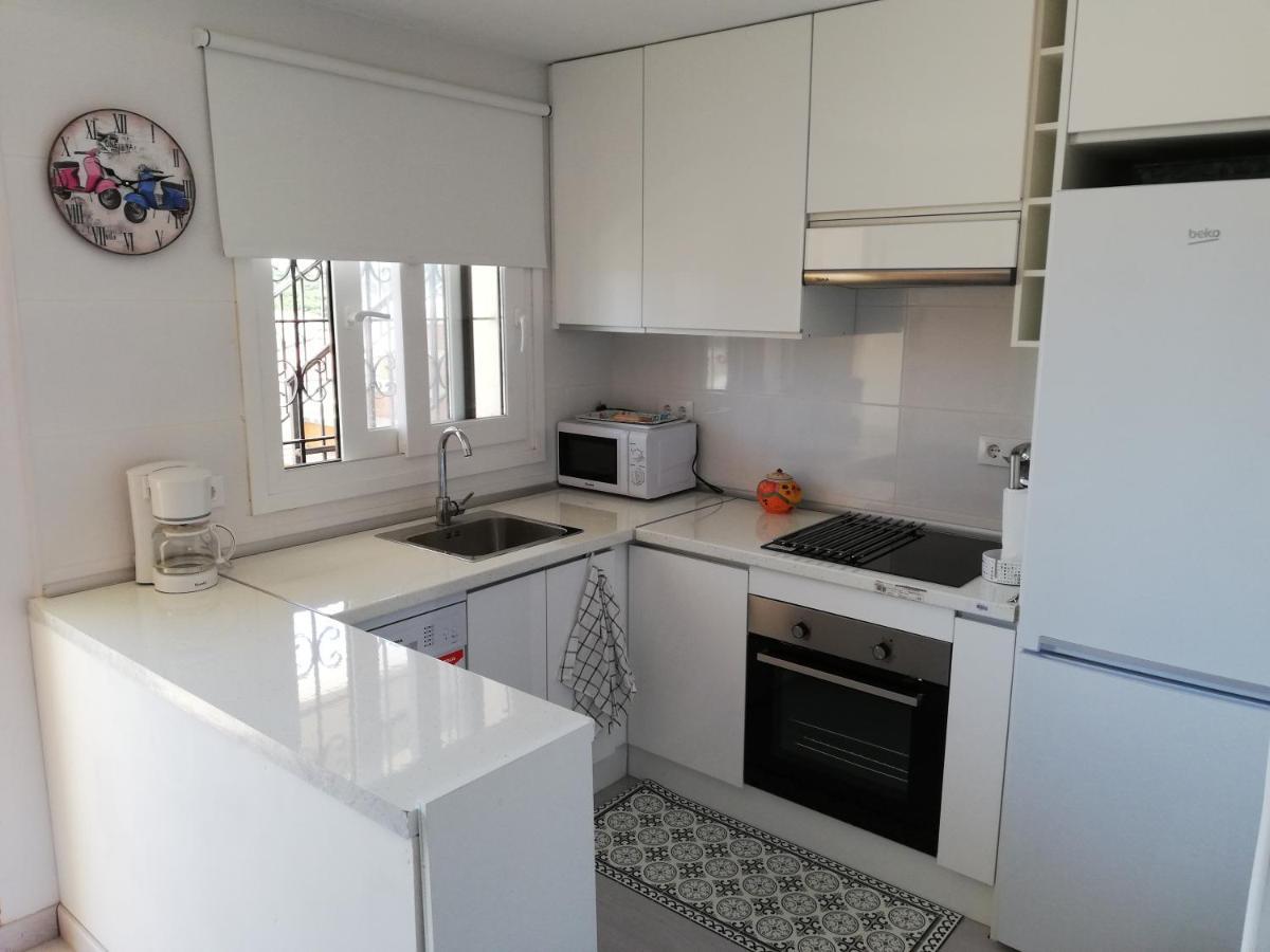 Estupendo Apartamento En Muy Buena Zona L'Escala Exterior foto